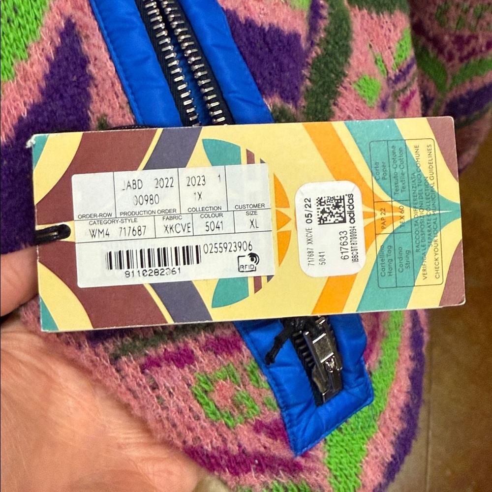 Gucci x adidas GG Trefoil wool bomber - Picture 7 of 7